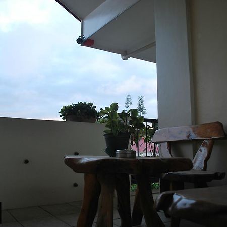 Lazea Tagaytay Inn Tagaytay City Kültér fotó