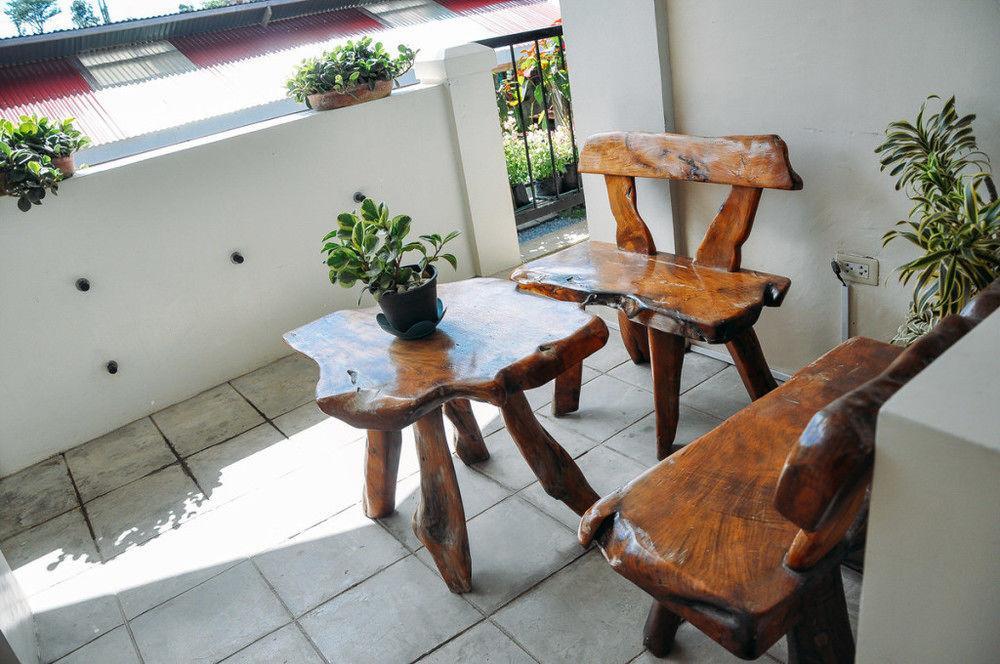 Lazea Tagaytay Inn Tagaytay City Kültér fotó