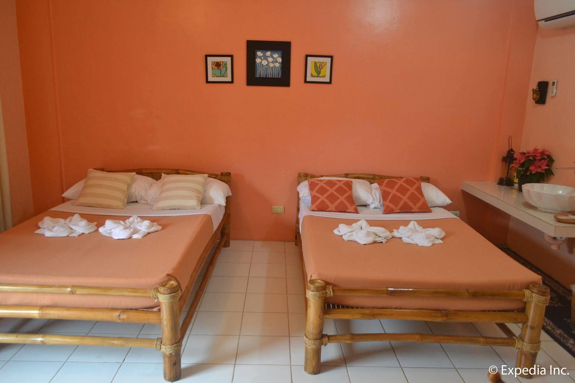 Lazea Tagaytay Inn Tagaytay City Kültér fotó