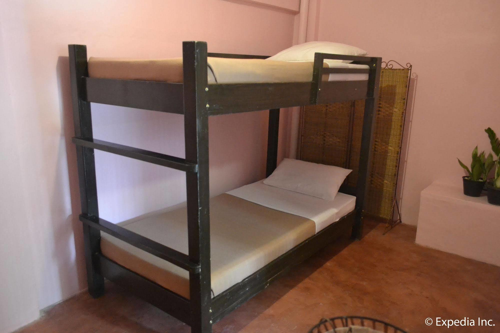 Lazea Tagaytay Inn Tagaytay City Kültér fotó